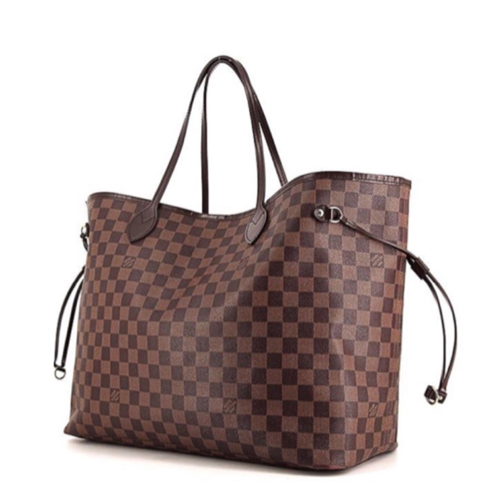 Louis Vuitton Neverfull (Auth)
Large